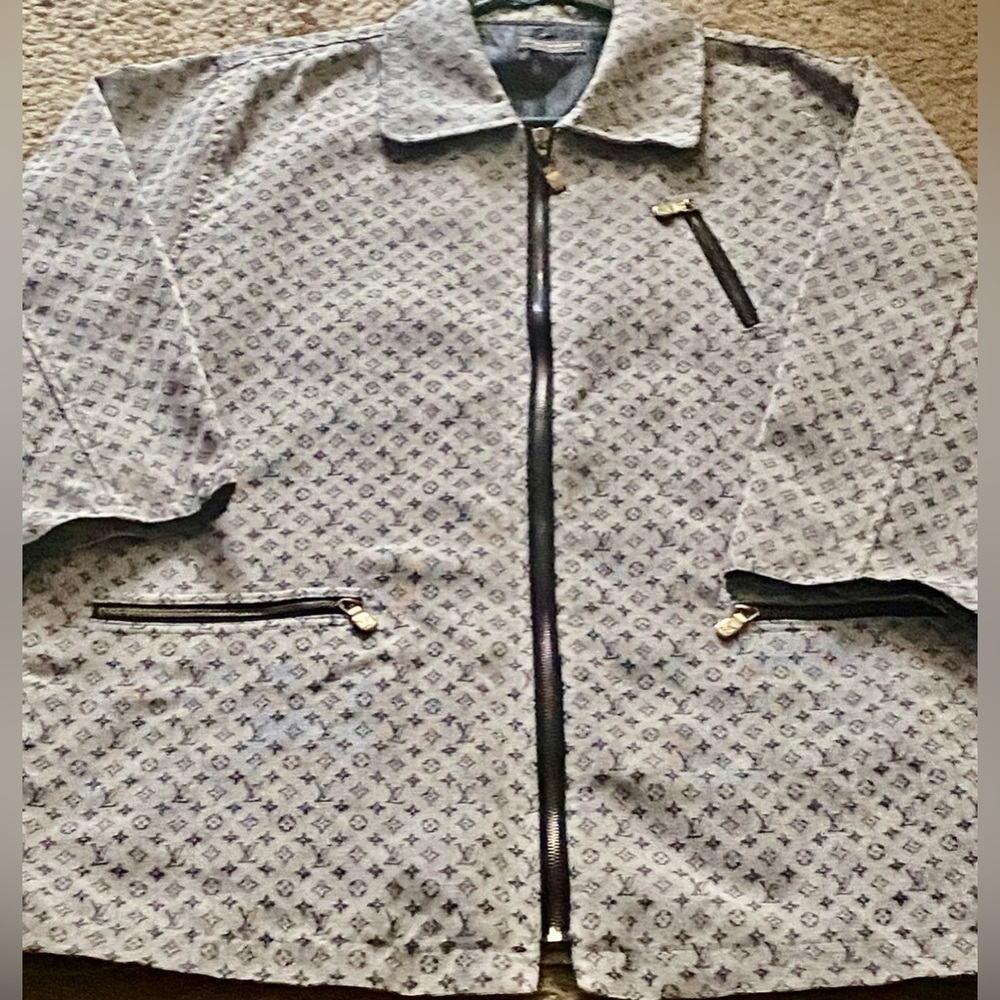 Louis Vuitton Monogram vintage Jacket in Black and Cream - Picture 5 of 13